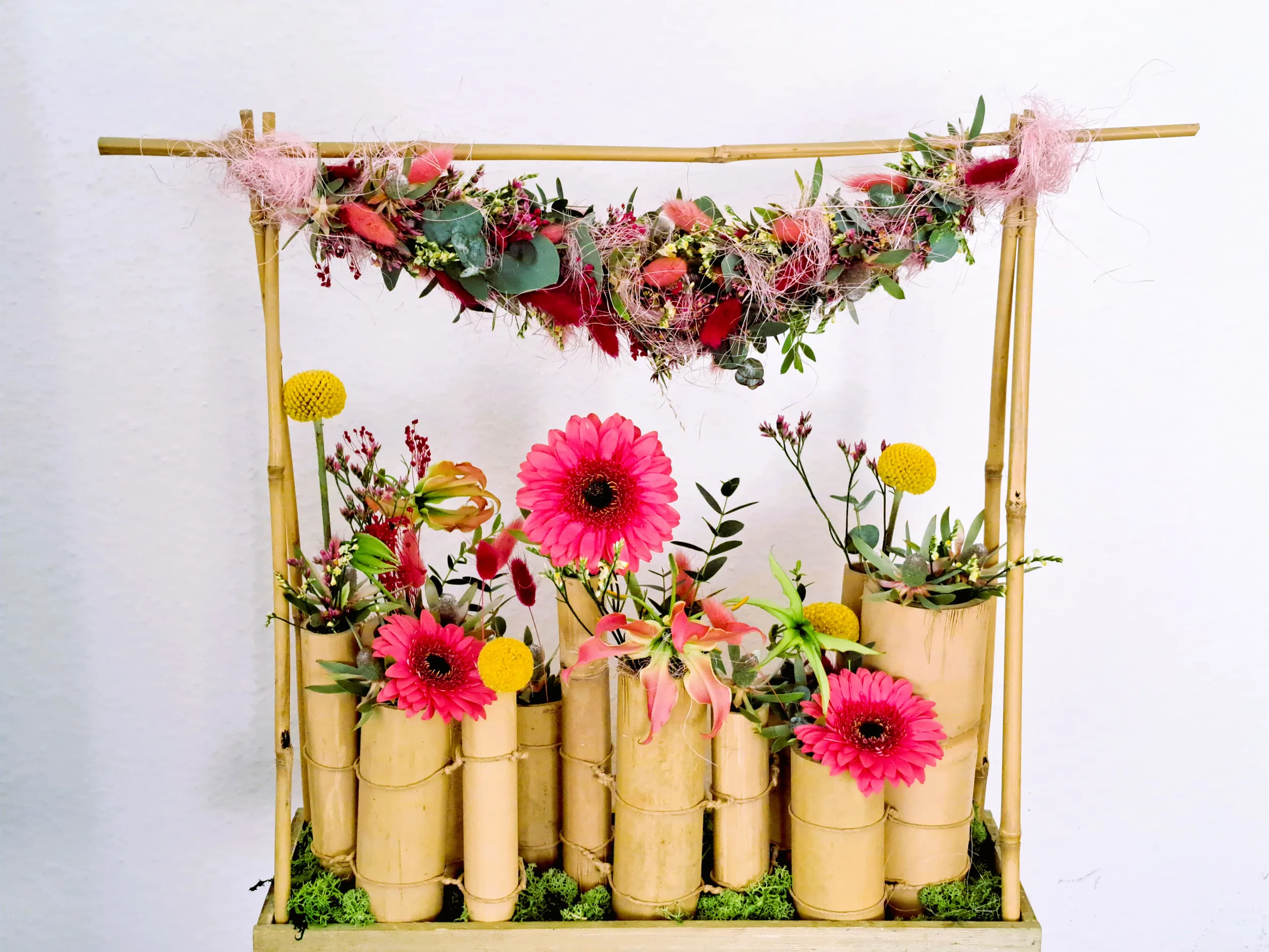 Composizione floreale estiva